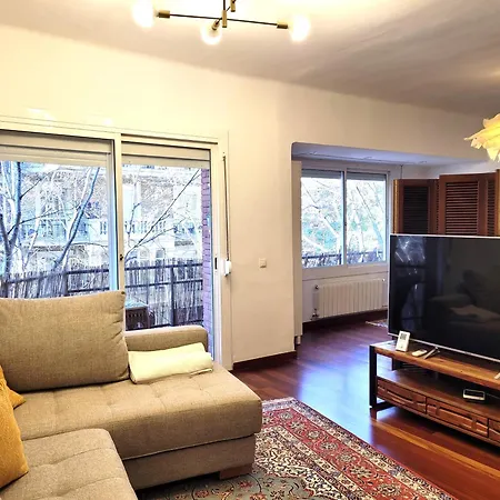 Coqueto Y Centrico Apartamento Barcelona